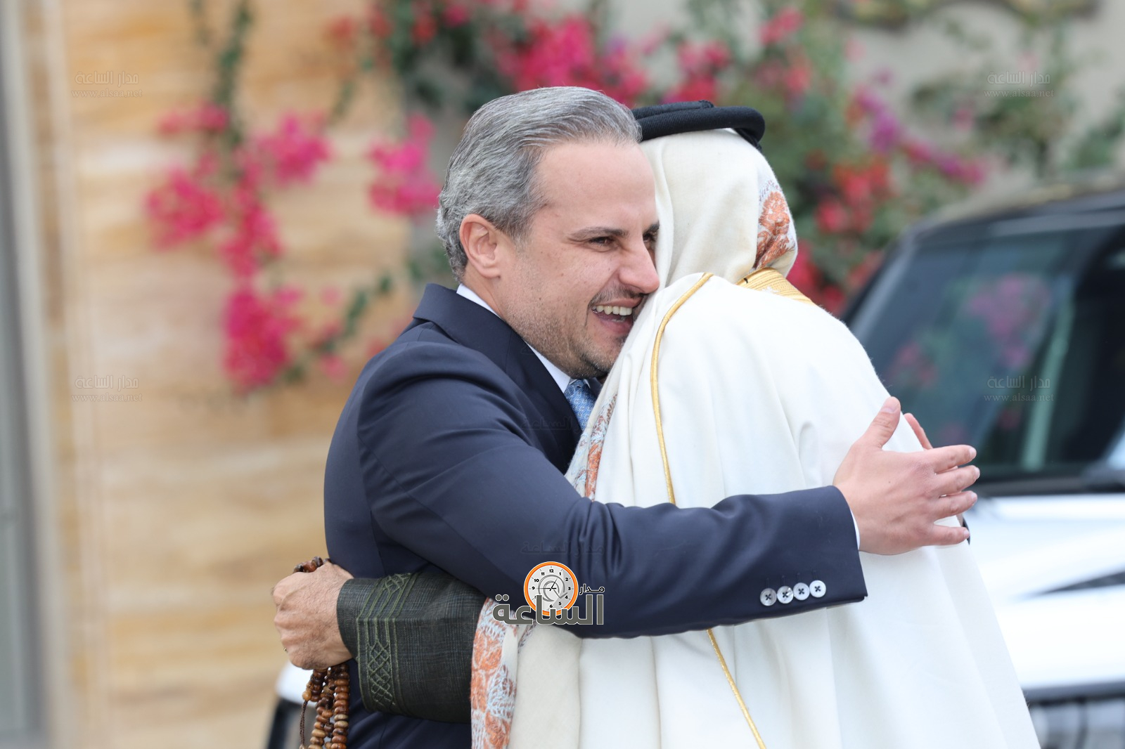 Madar Al-Saa Images 0.45740453432680994