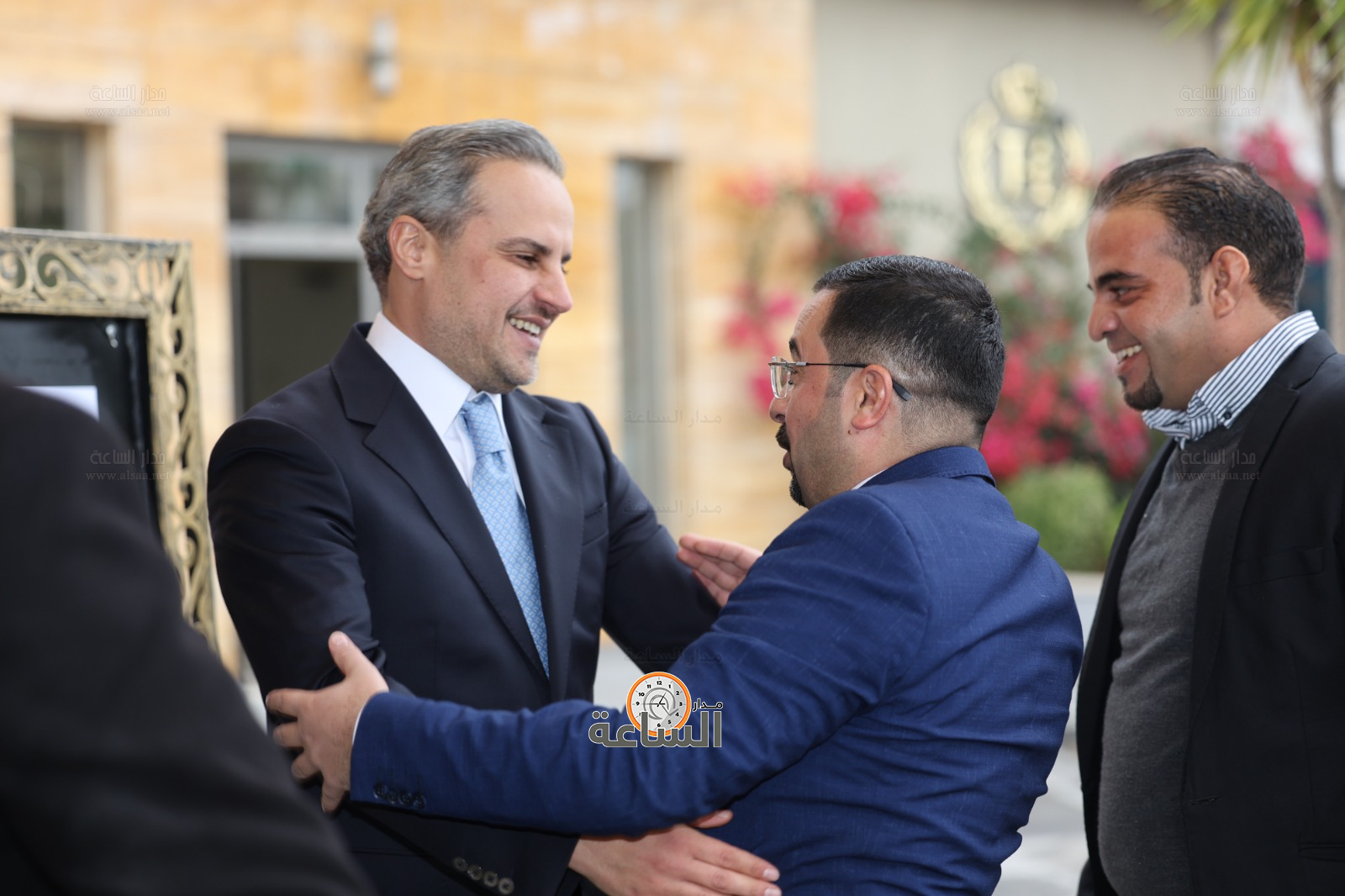 Madar Al-Saa Images 0.8021140796336103