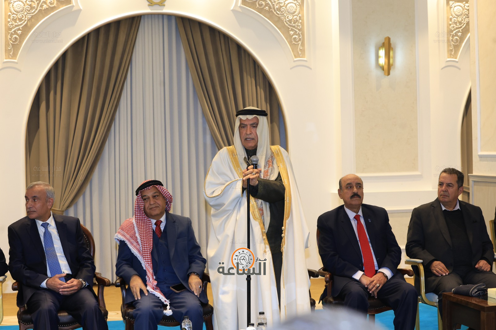 Madar Al-Saa Images 0.6002452063909325