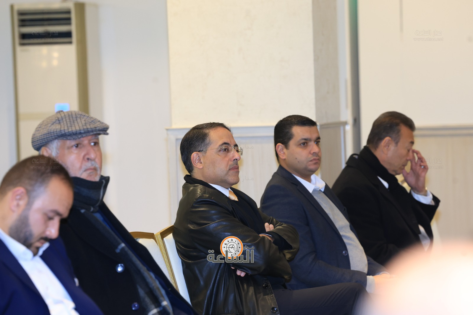 Madar Al-Saa Images 0.36228641511096105