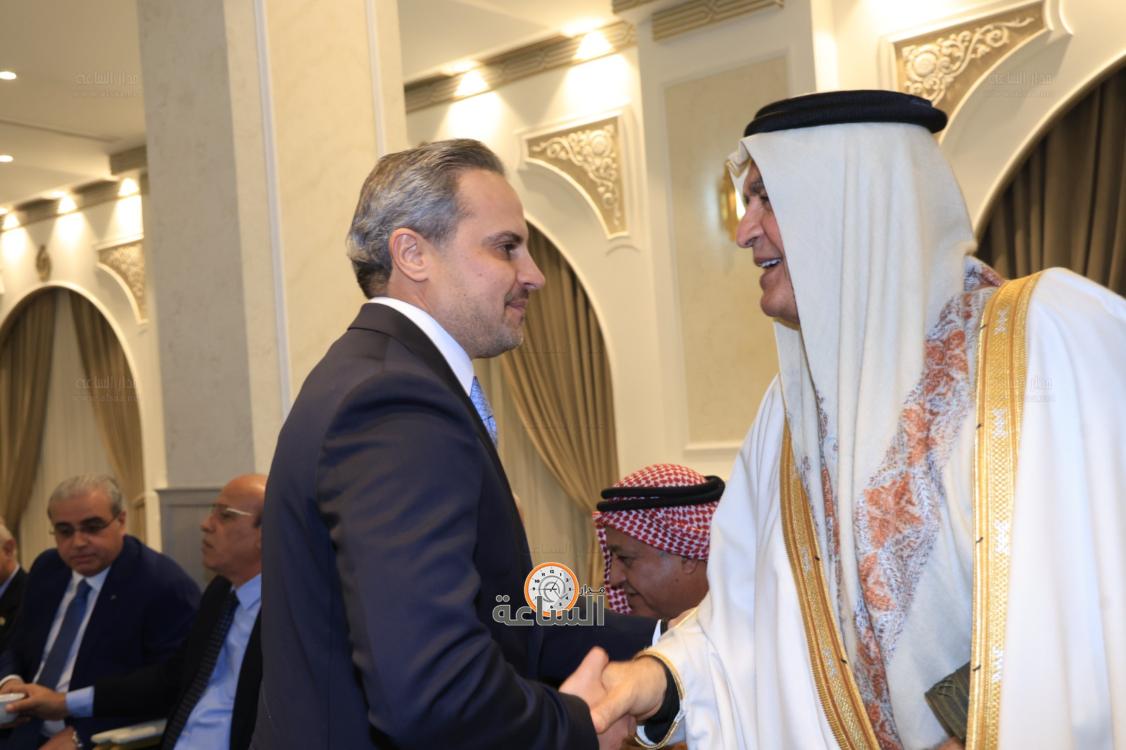 Madar Al-Saa Images 0.07840620821121236