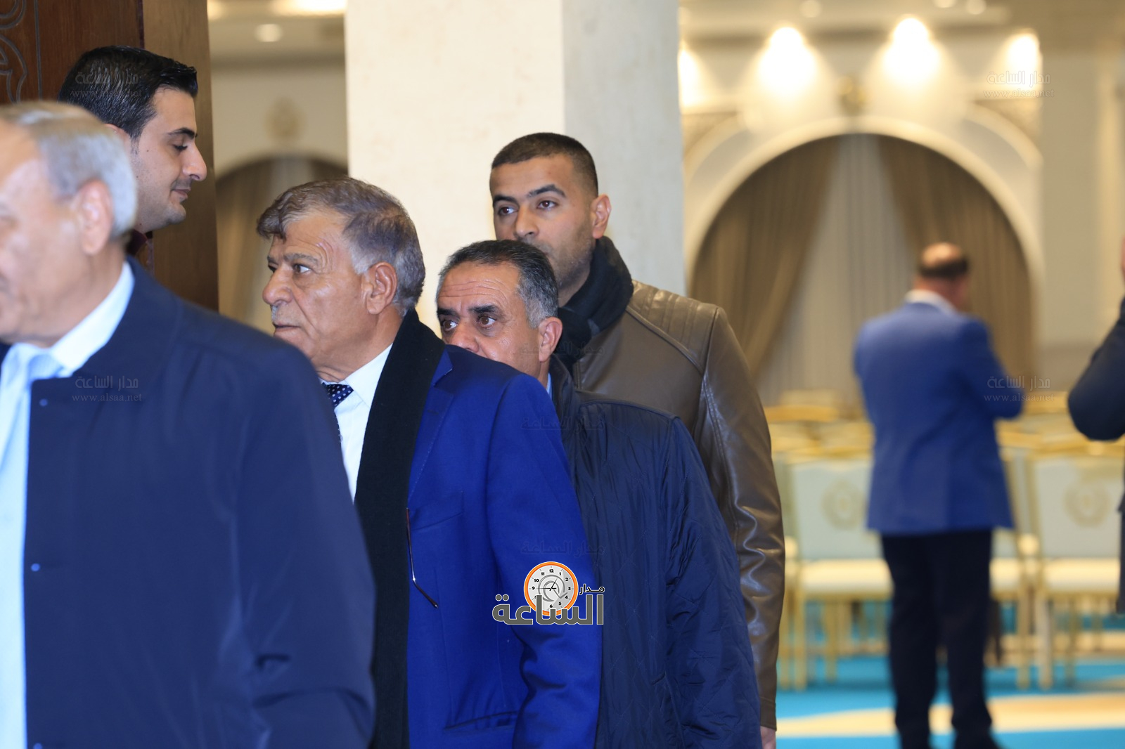 Madar Al-Saa Images 0.4899195720706345