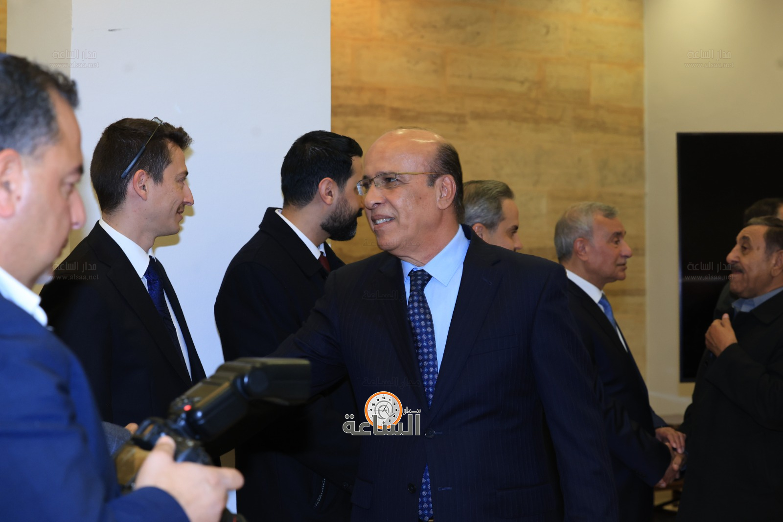 Madar Al-Saa Images 0.2795357614609999