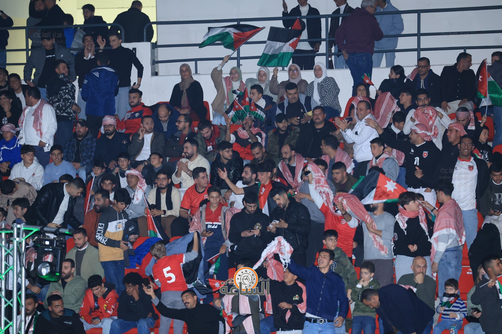 Madar Al-Saa Images 0.32024837084501845