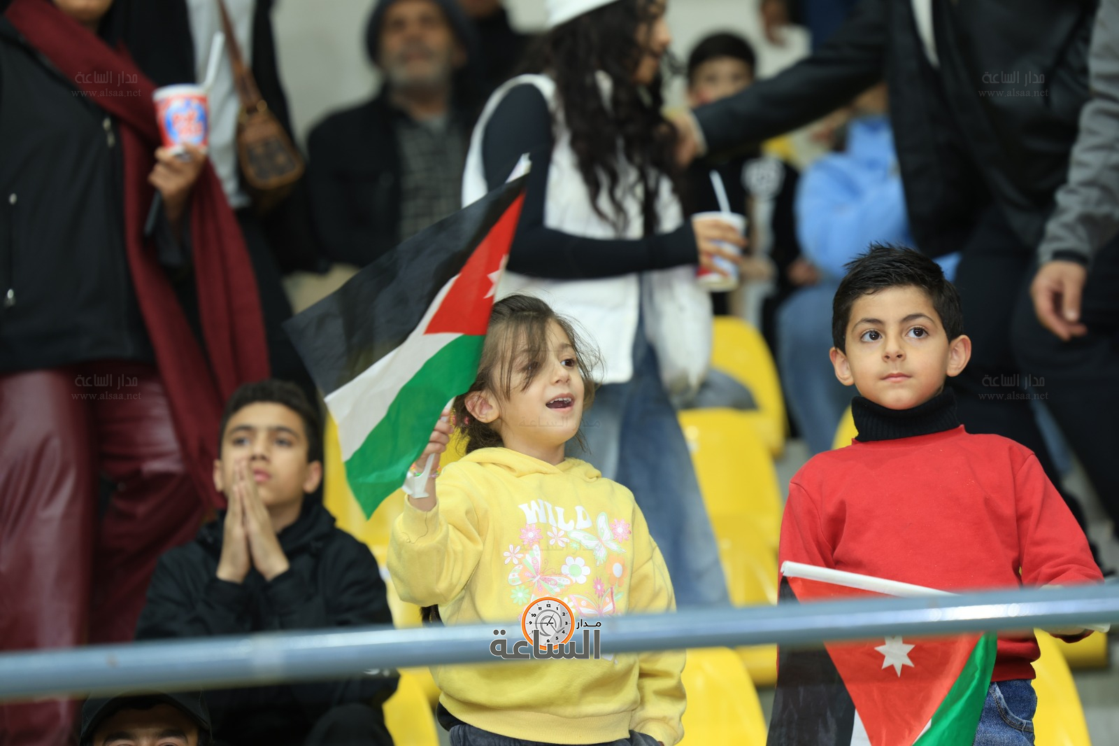 Madar Al-Saa Images 0.4406260544203837