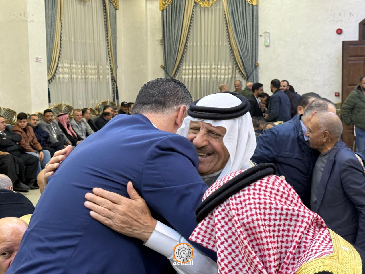 Madar Al-Saa Images 0.43605719893385986