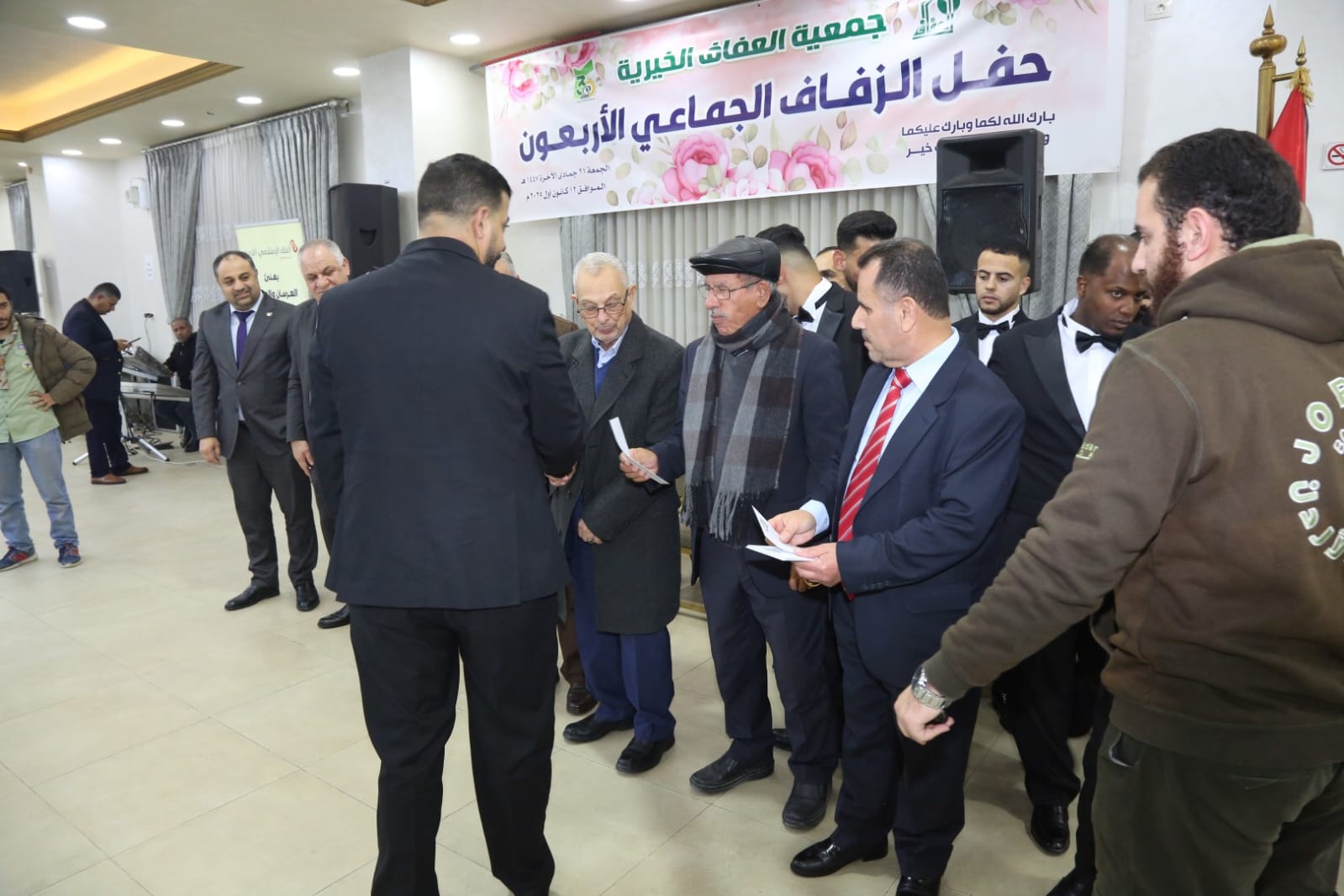 Madar Al-Saa Images 0.5481346110366723