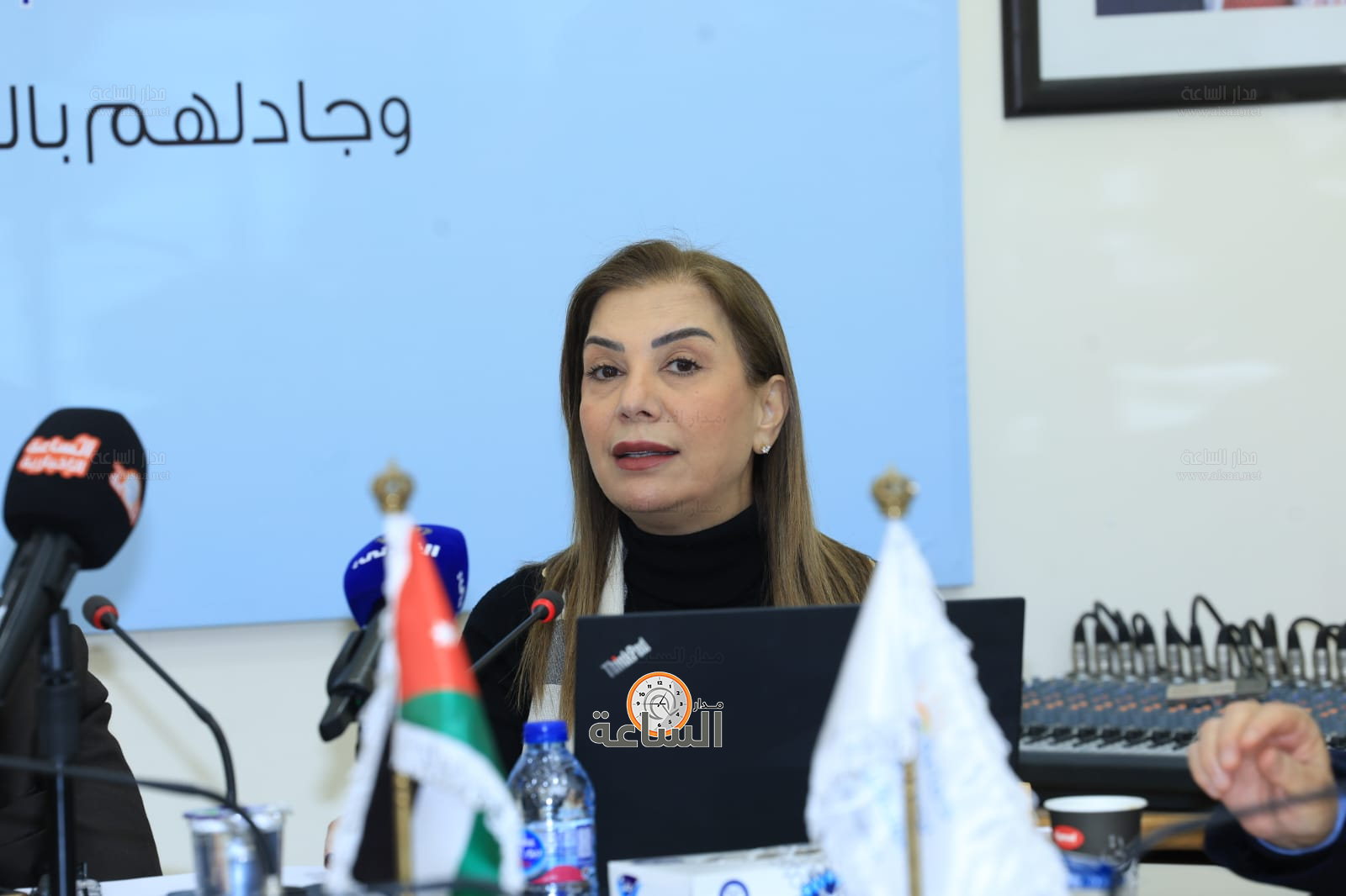 Madar Al-Saa Images 0.7803018512879815