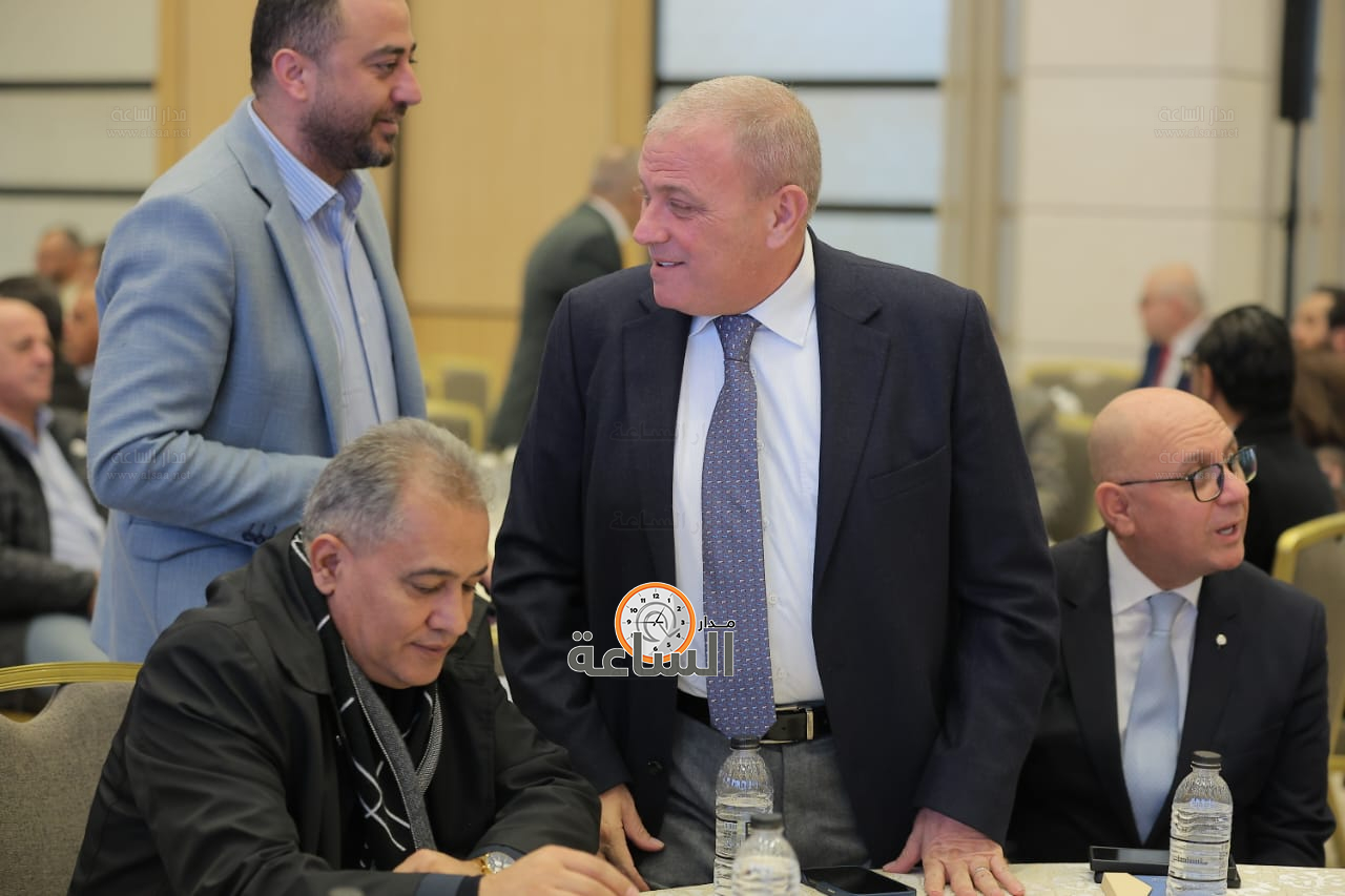 Madar Al-Saa Images 0.41436021091146424