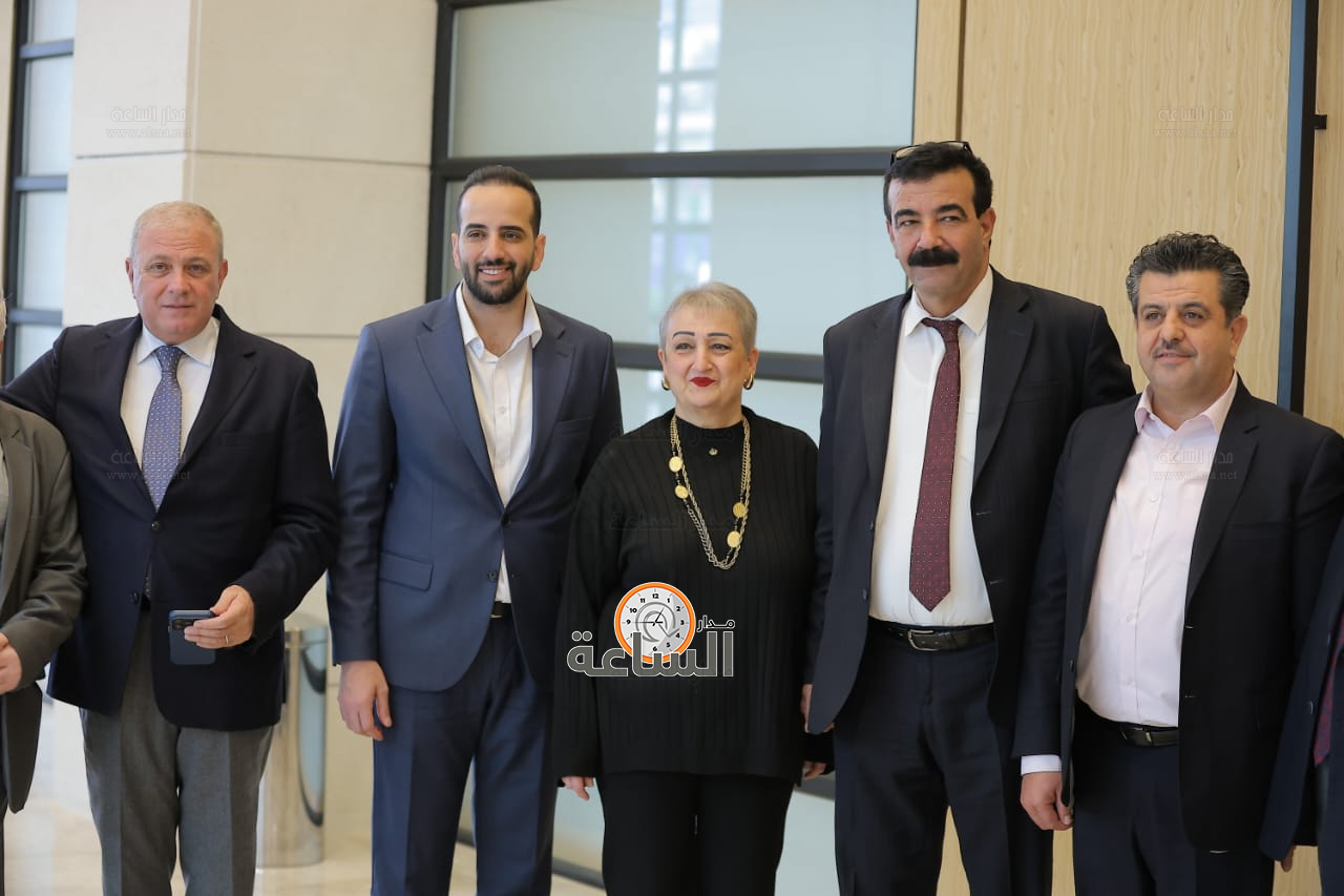 Madar Al-Saa Images 0.1657448364844295