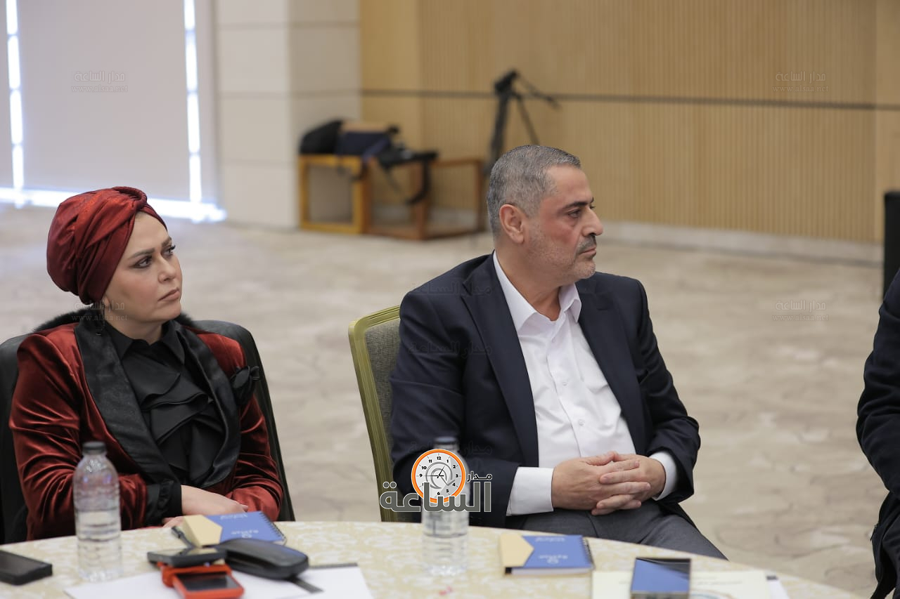 Madar Al-Saa Images 0.36292395643041486