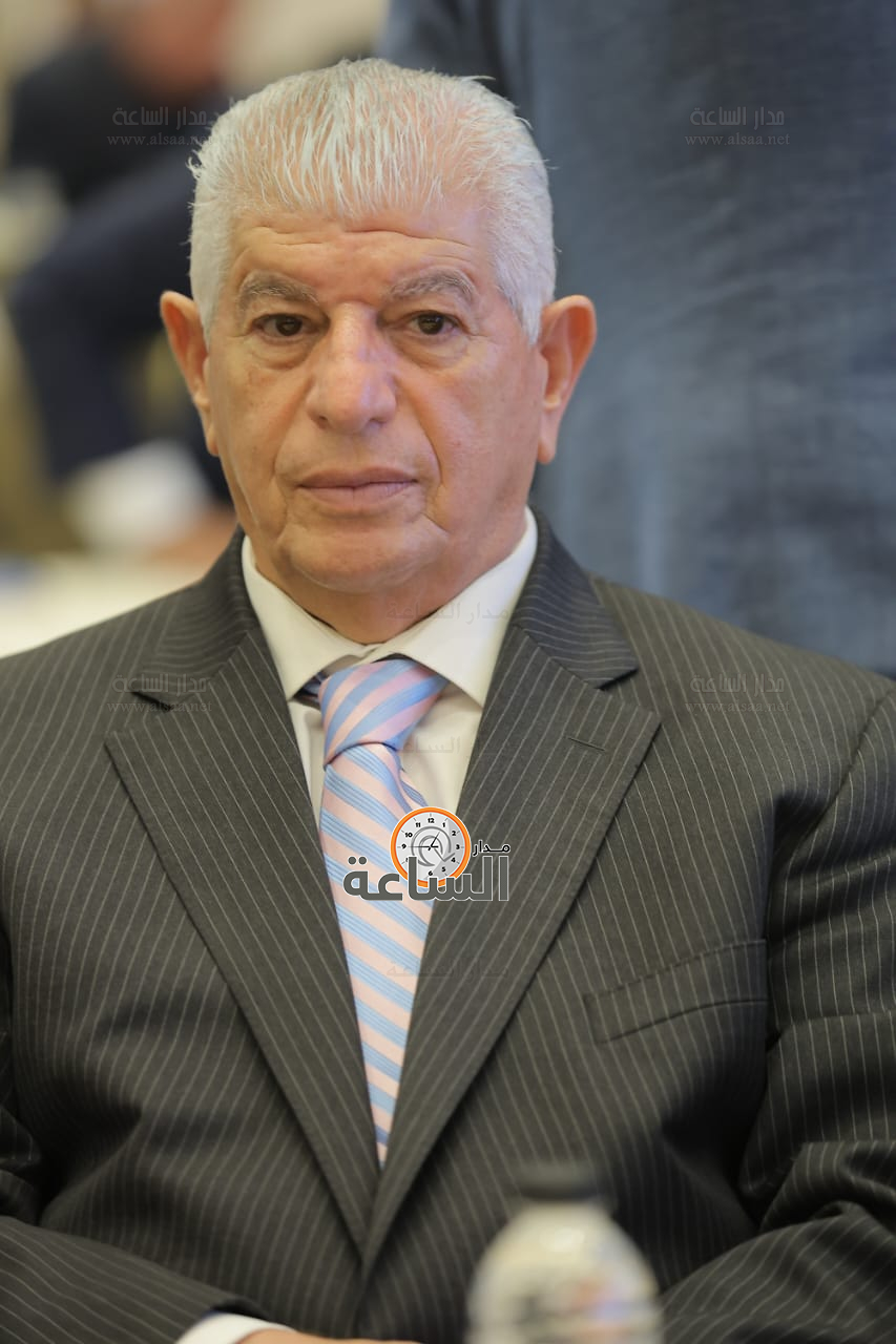 Madar Al-Saa Images 0.7857353473237867