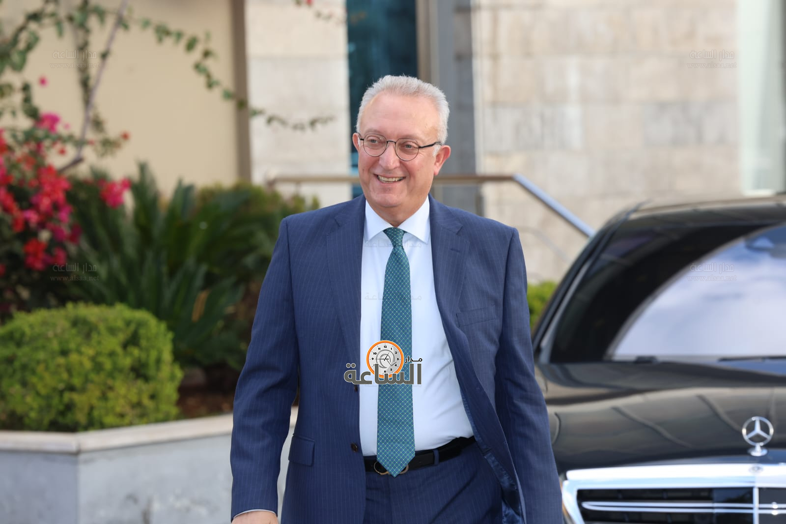 Madar Al-Saa Images 0.9877896575972454