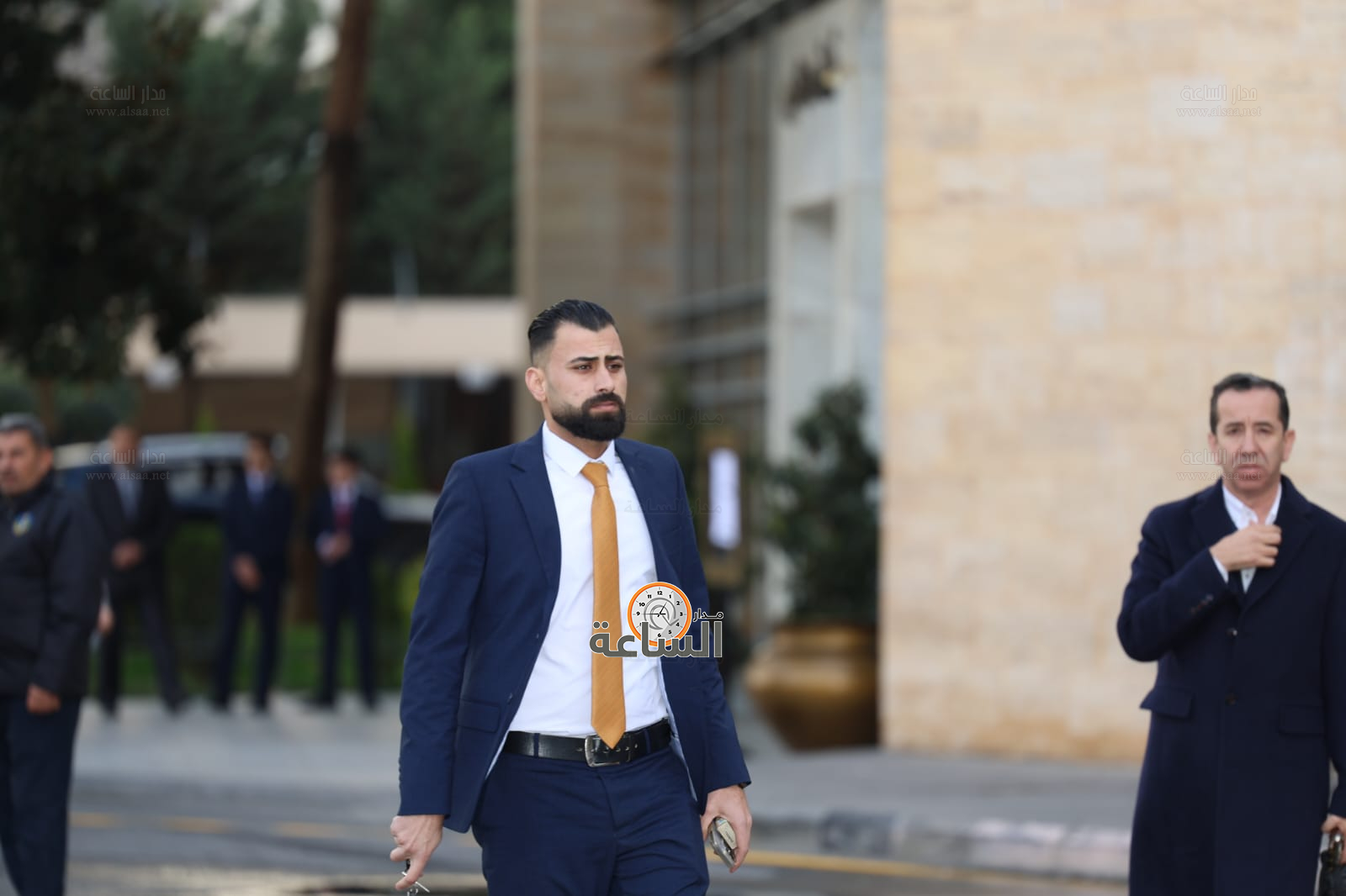 Madar Al-Saa Images 0.47849597575989133