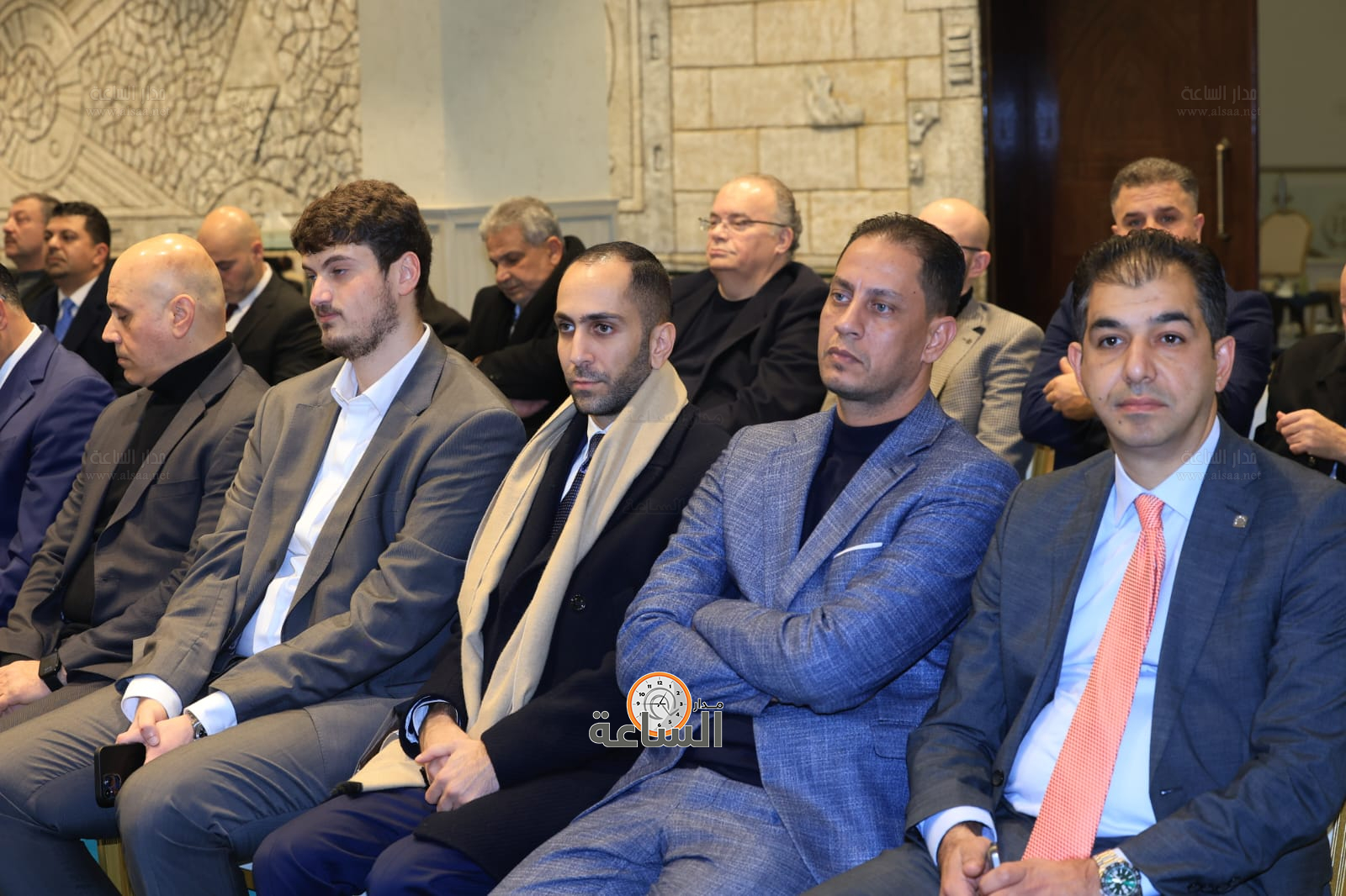 Madar Al-Saa Images 0.4275148149367938