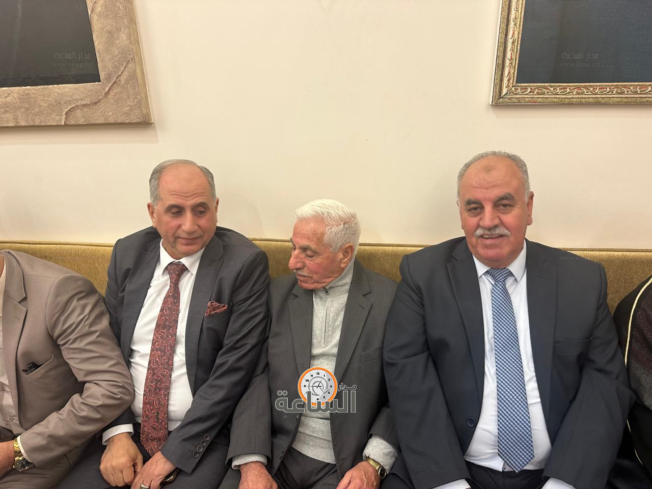 Madar Al-Saa Images 0.886065342922884