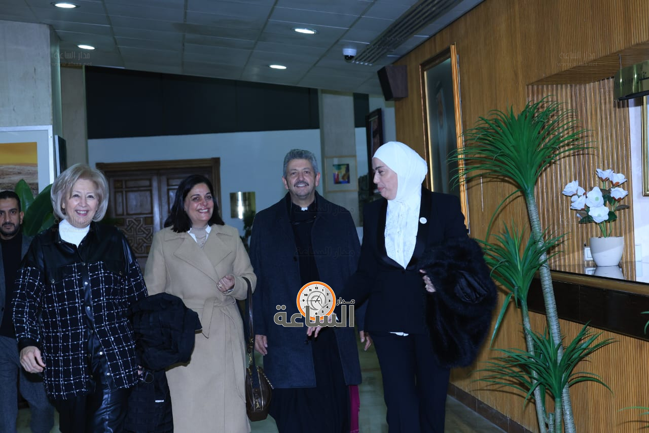 Madar Al-Saa Images 0.17079316230495123