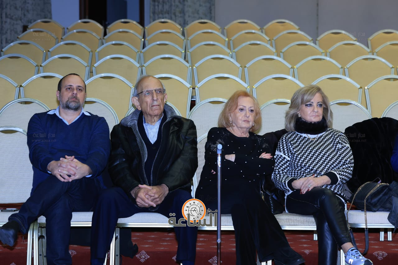 Madar Al-Saa Images 0.19841829314518344