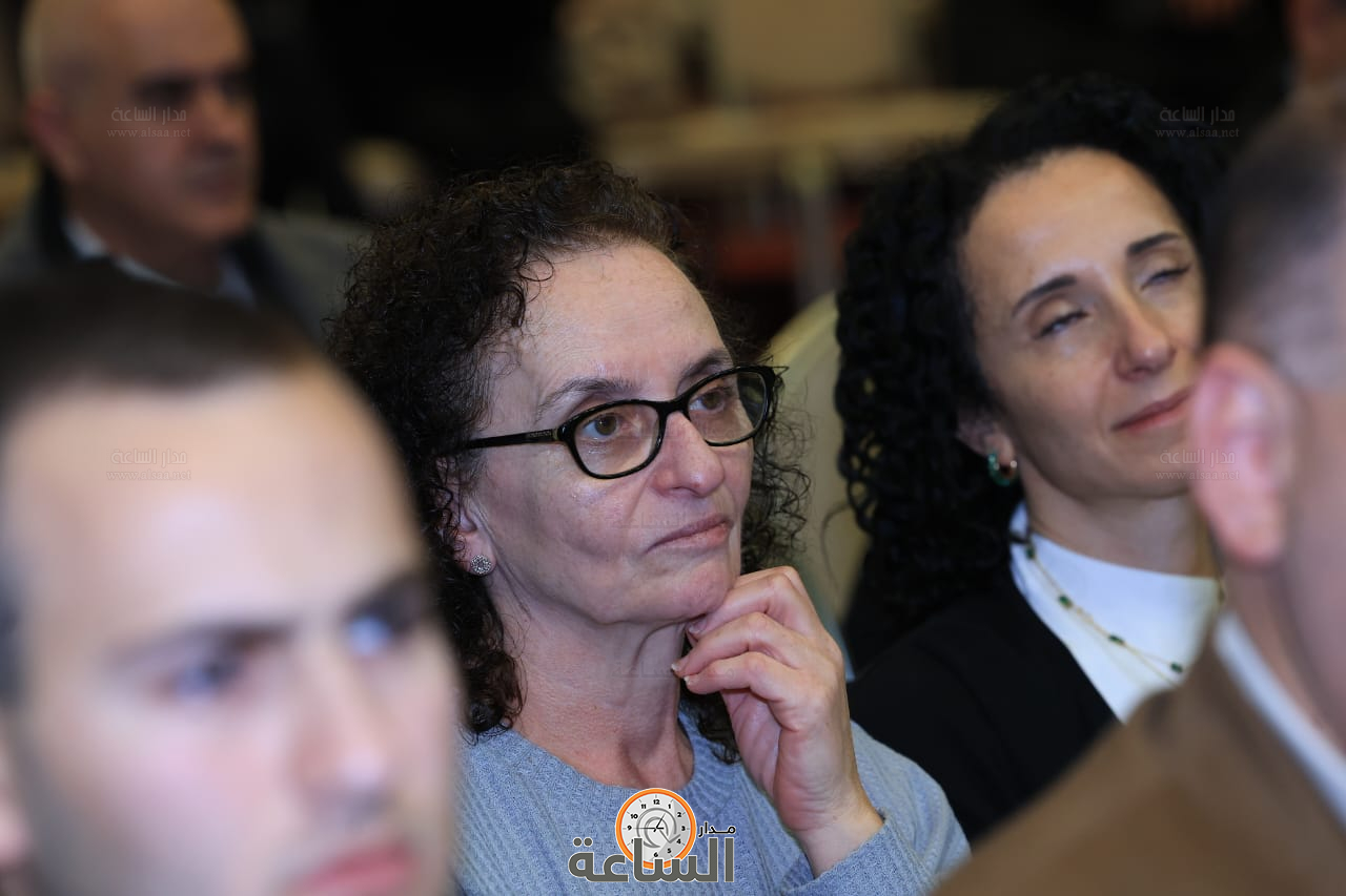 Madar Al-Saa Images 0.8932722316964888