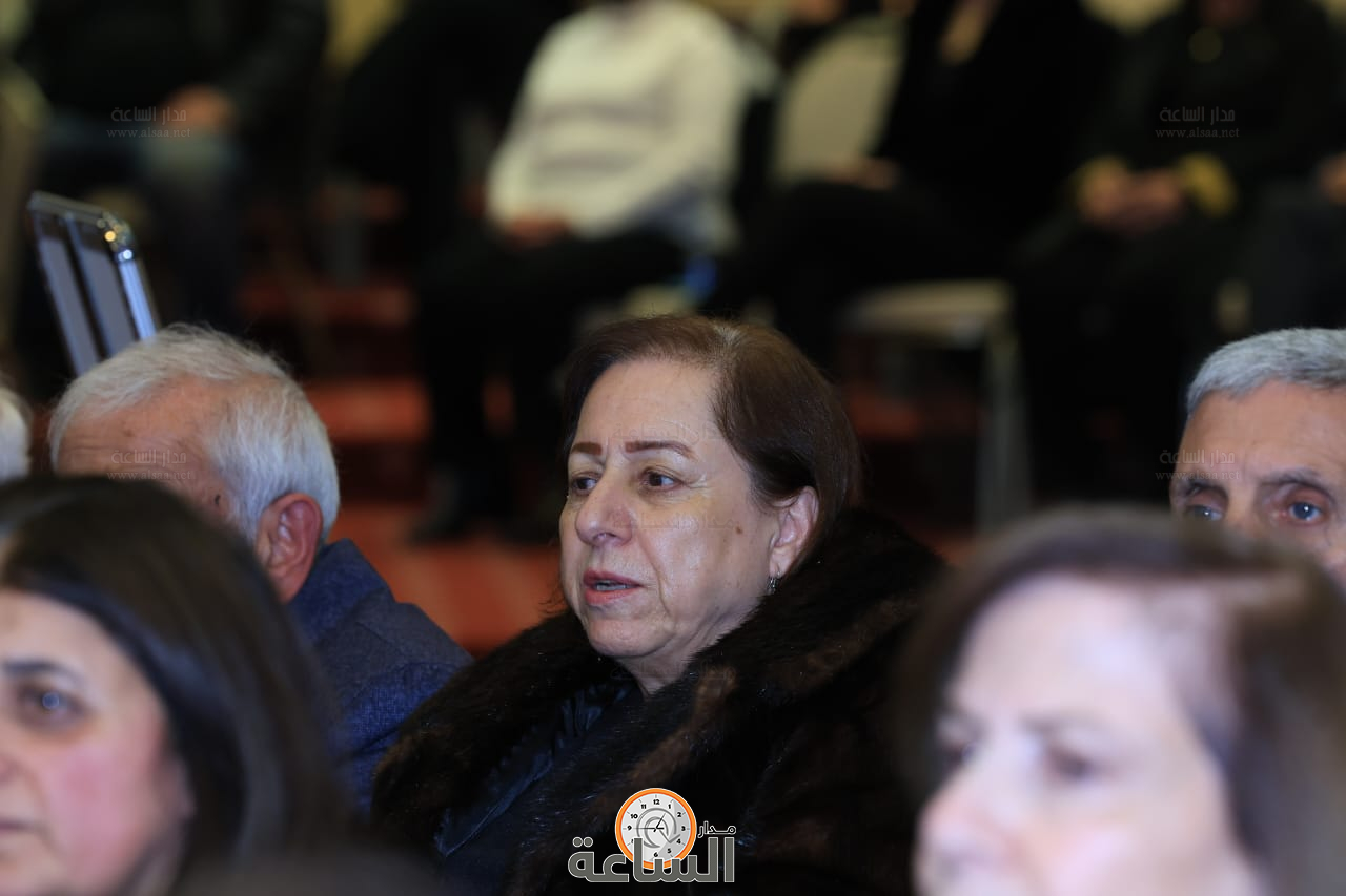 Madar Al-Saa Images 0.49057271520091905