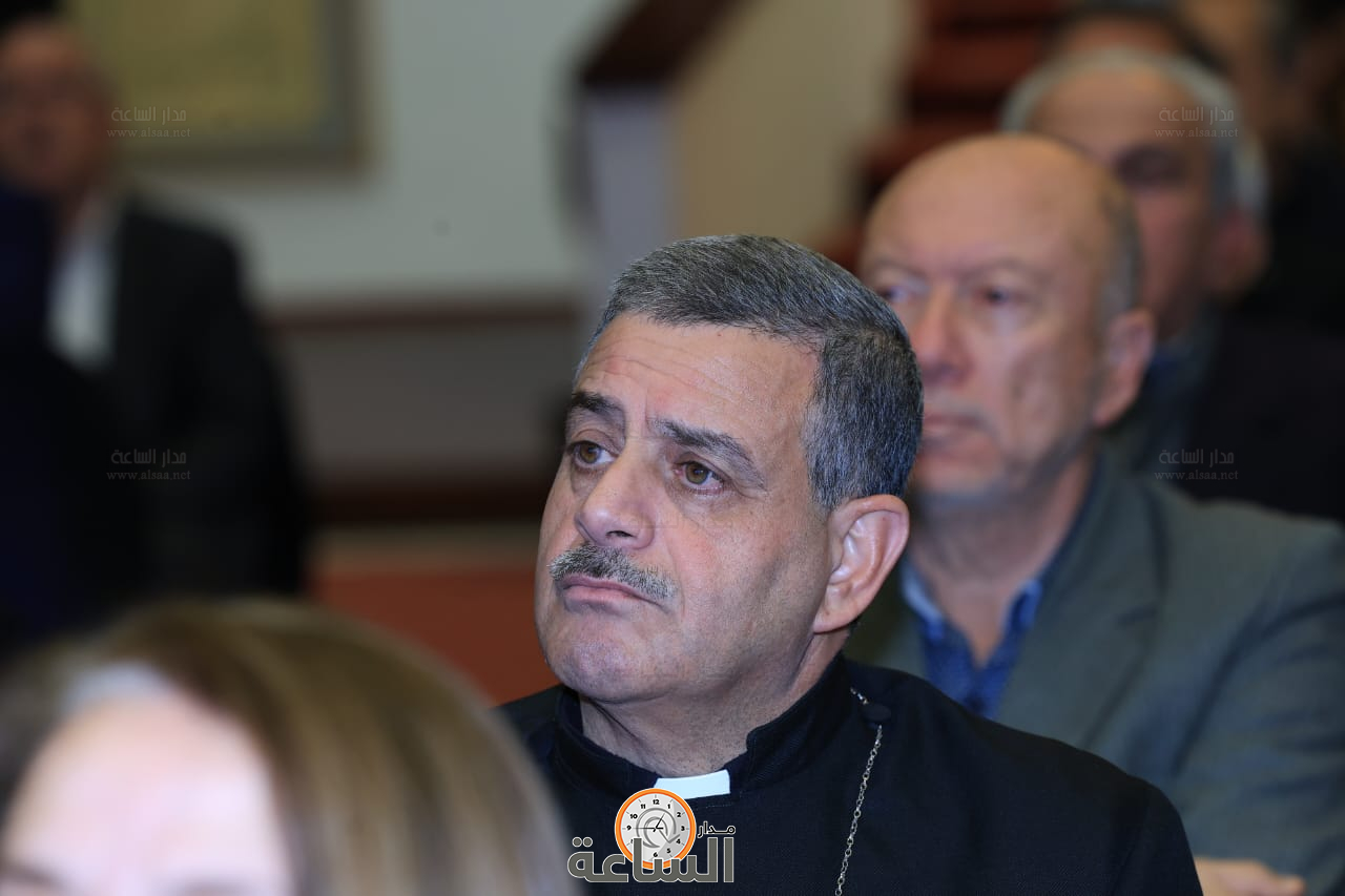 Madar Al-Saa Images 0.9416316167774393