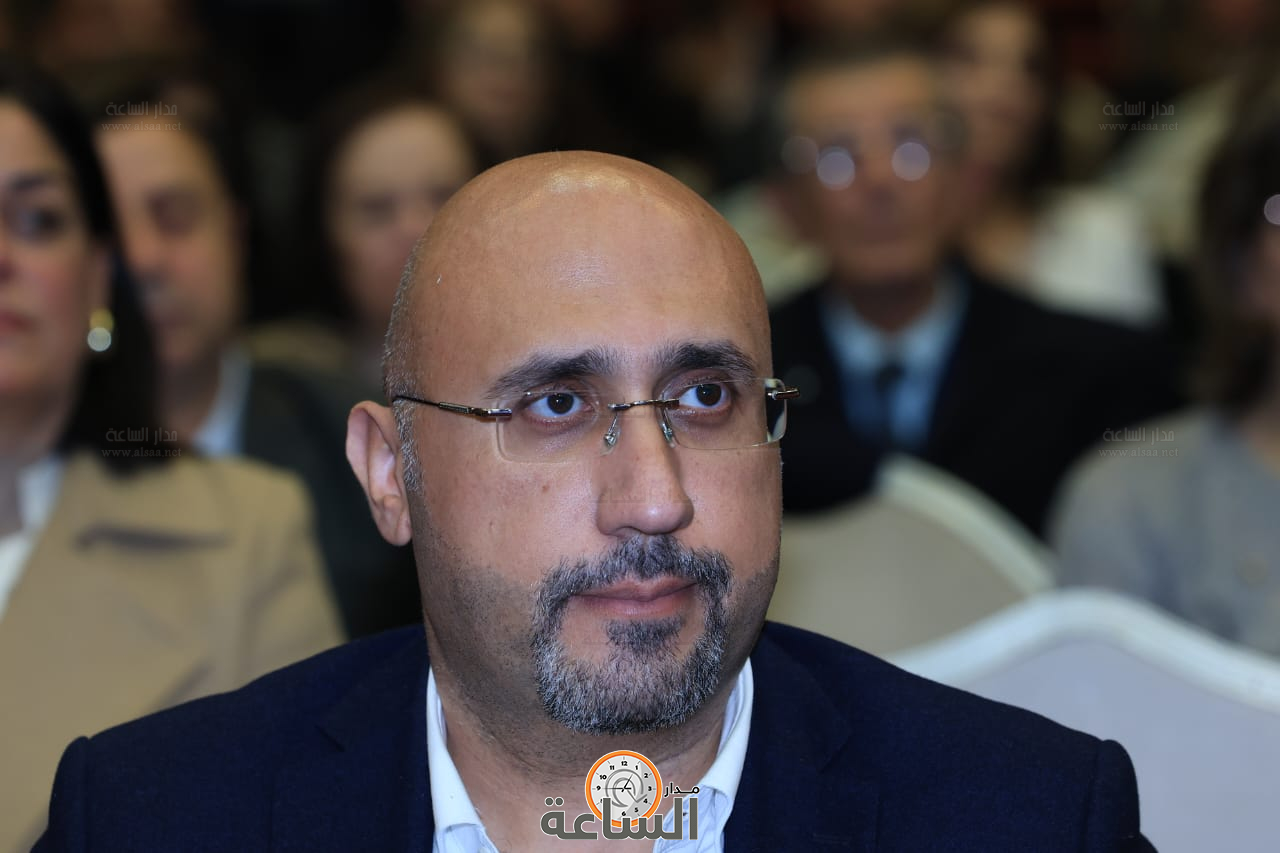 Madar Al-Saa Images 0.12529229018194676