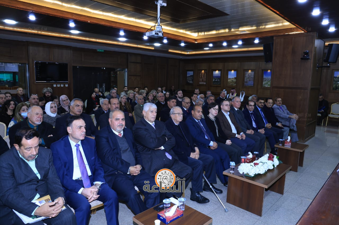 Madar Al-Saa Images 0.3570651233258082