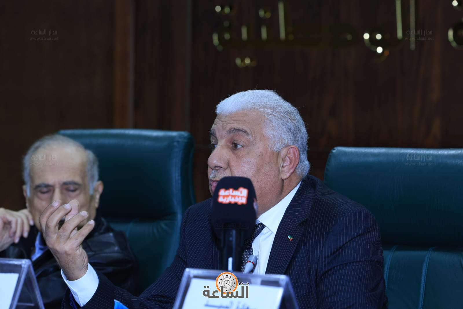 Madar Al-Saa Images 0.25176632070191196