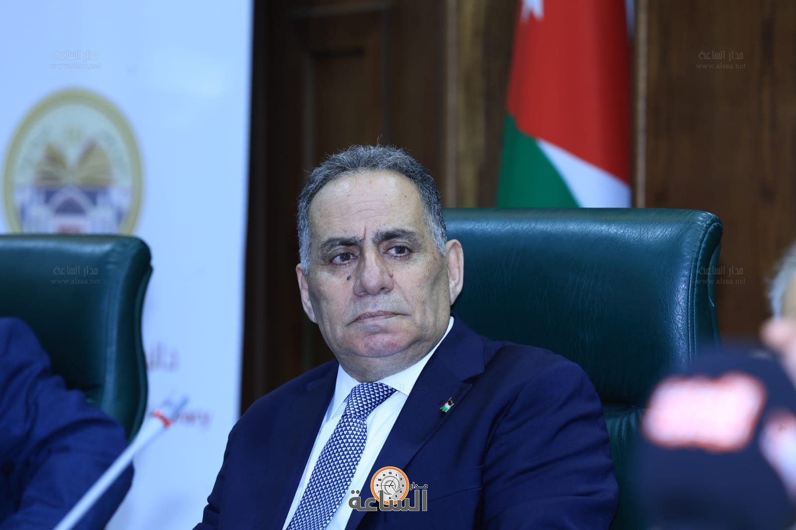 Madar Al-Saa Images 0.1521615500591056