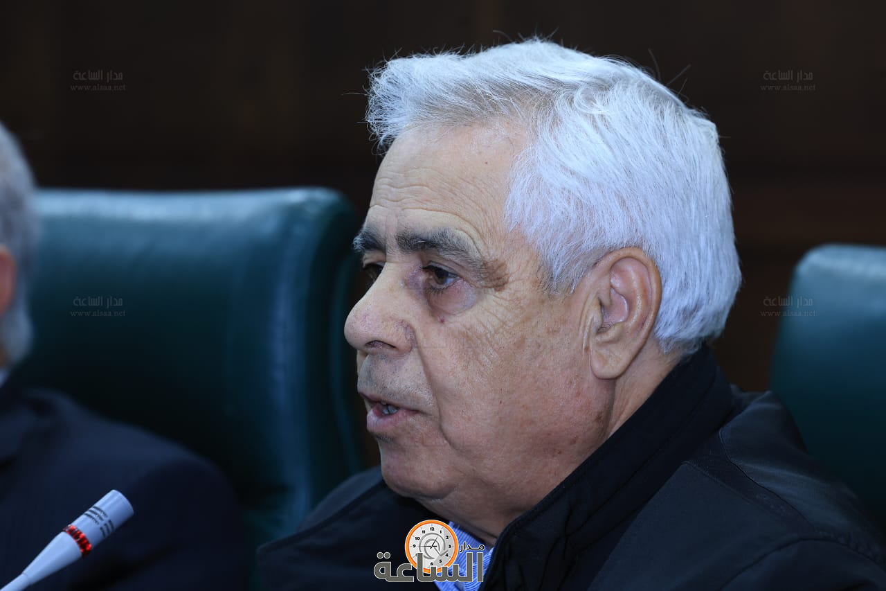 Madar Al-Saa Images 0.07084093362005561