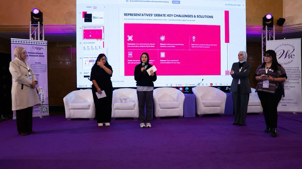 Madar Al-Saa Images 0.9040722917202899