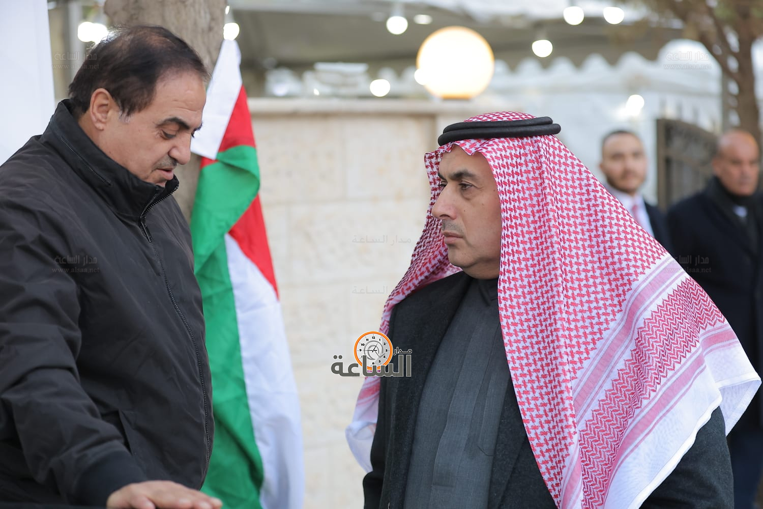 Madar Al-Saa Images 0.16873791845524633