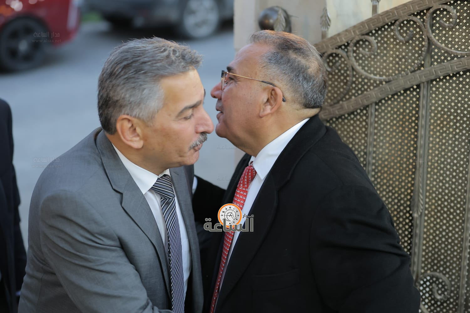 Madar Al-Saa Images 0.5524349408392972