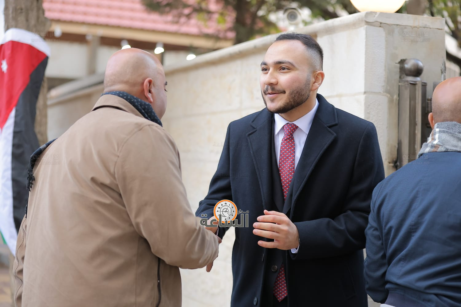 Madar Al-Saa Images 0.18371407729293943