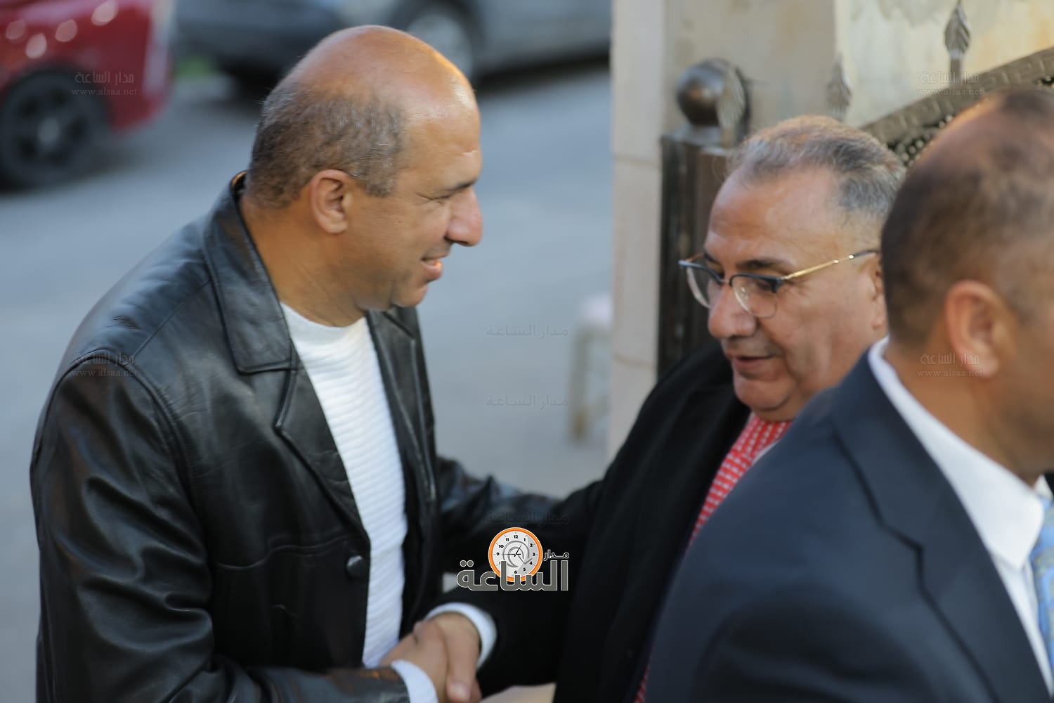 Madar Al-Saa Images 0.9833901142862083