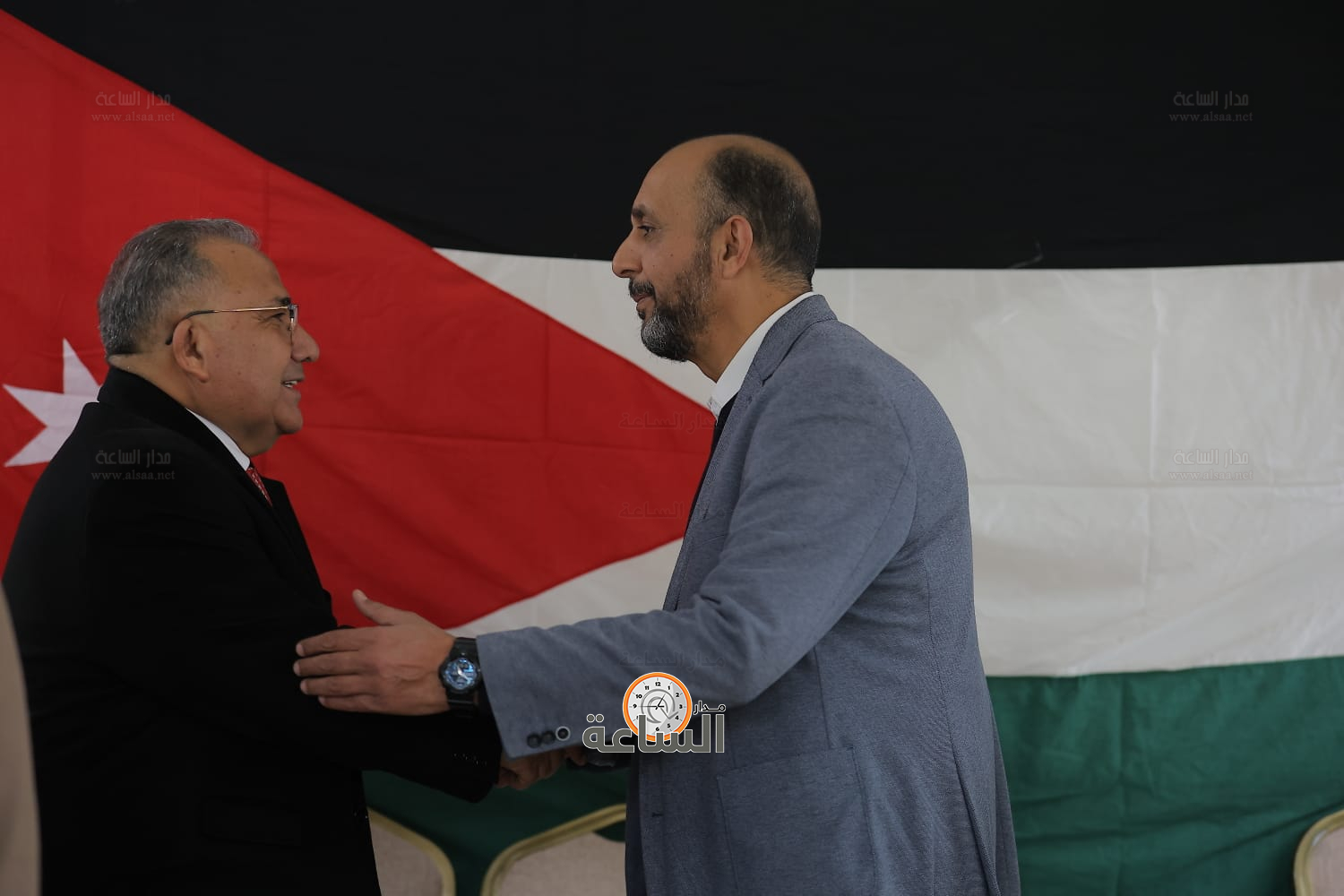 Madar Al-Saa Images 0.6757980990640415