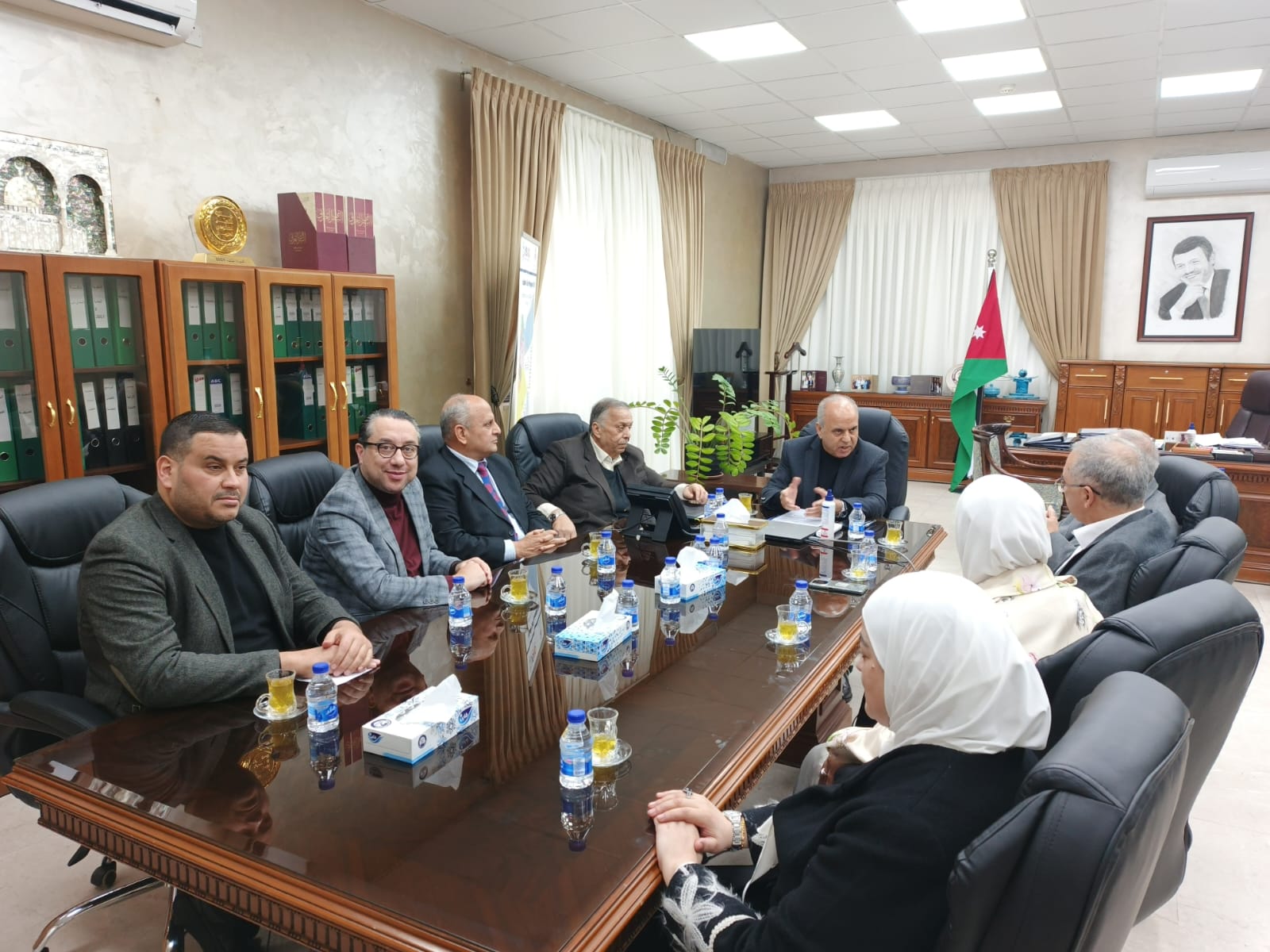 Madar Al-Saa Images 0.11968964189681419