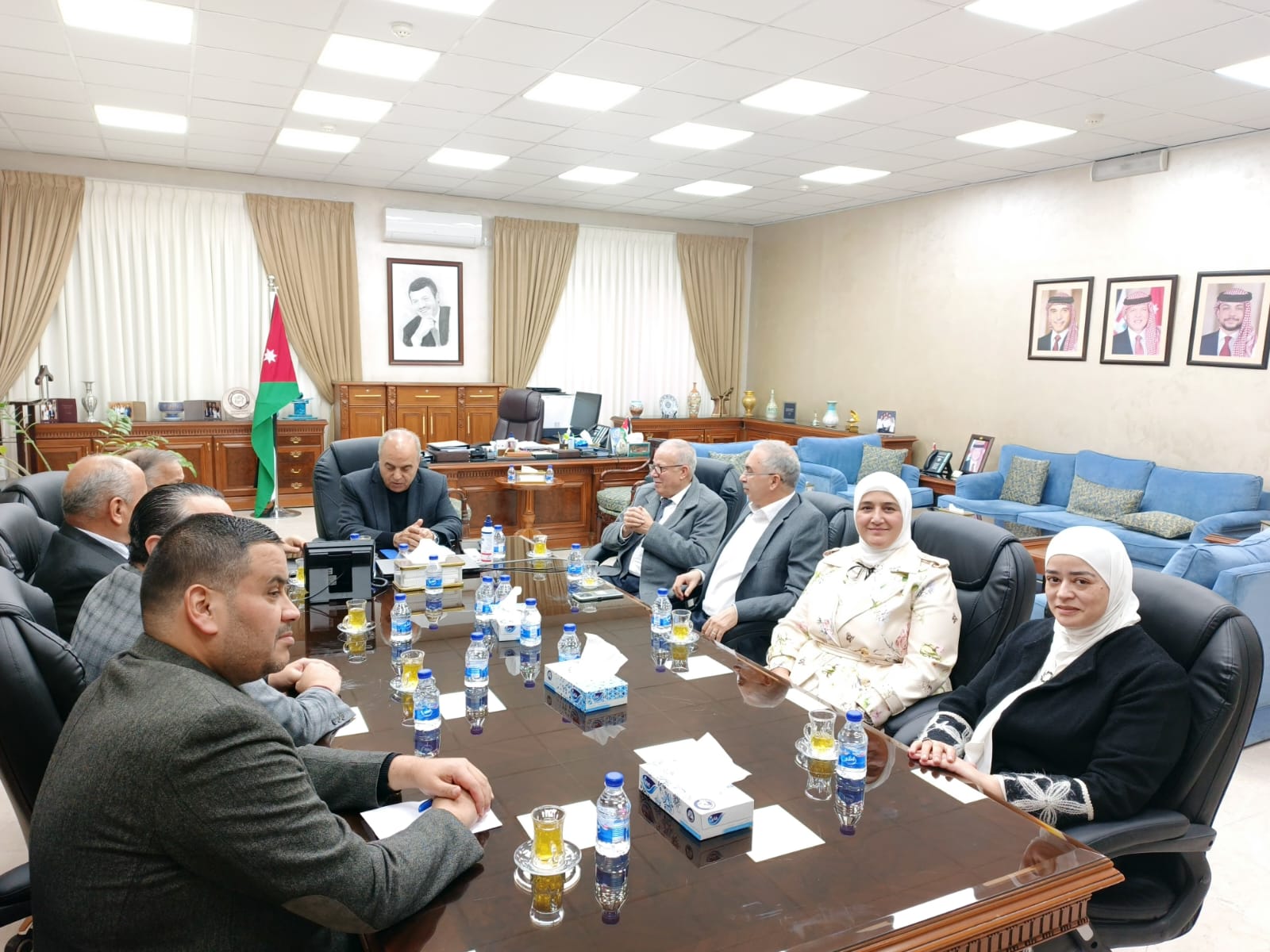 Madar Al-Saa Images 0.9830437766203934