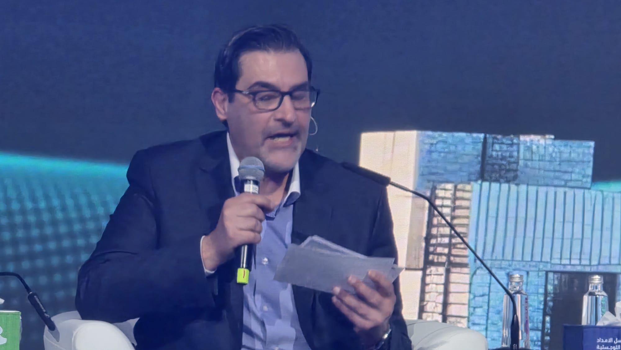 Madar Al-Saa Images 0.31789075983807835