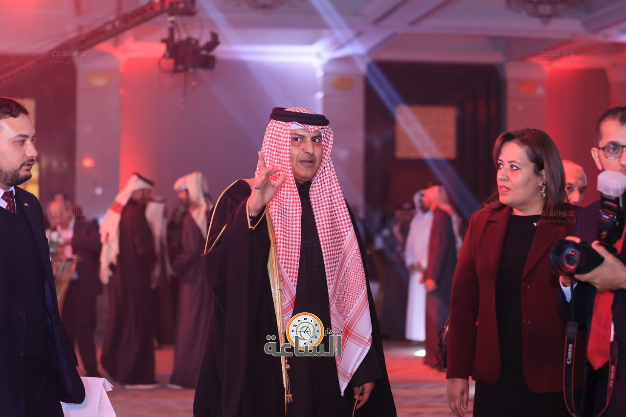 Madar Al-Saa Images 0.6575117619097817