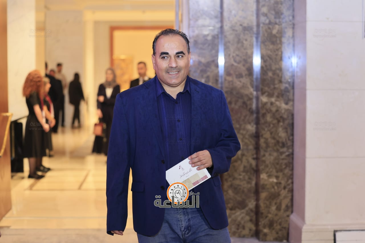 Madar Al-Saa Images 0.33042236938414504