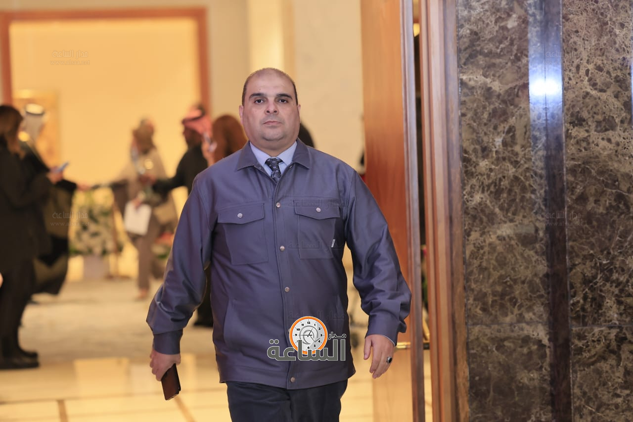 Madar Al-Saa Images 0.9461776499747786