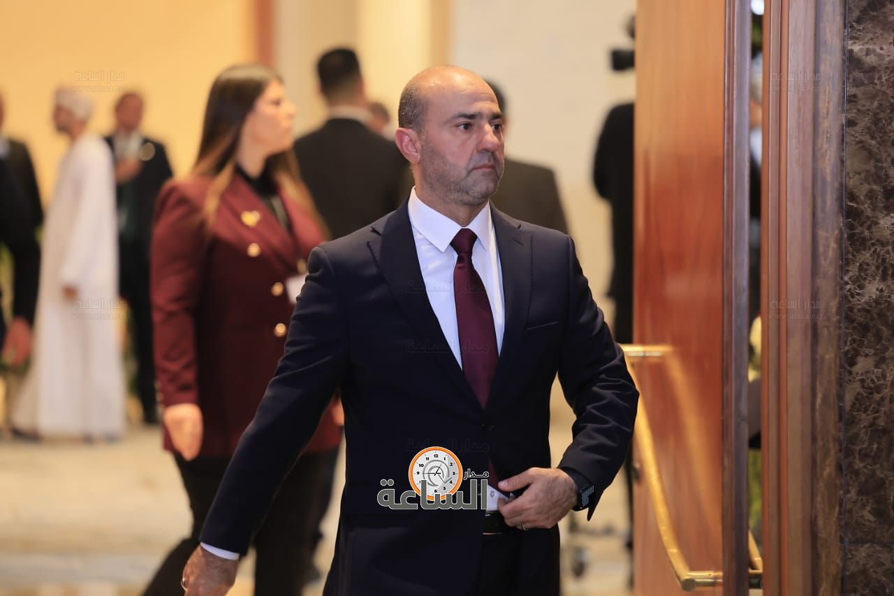 Madar Al-Saa Images 0.9301408361738153