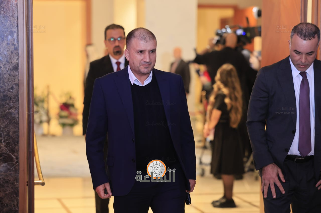 Madar Al-Saa Images 0.8879179319565638