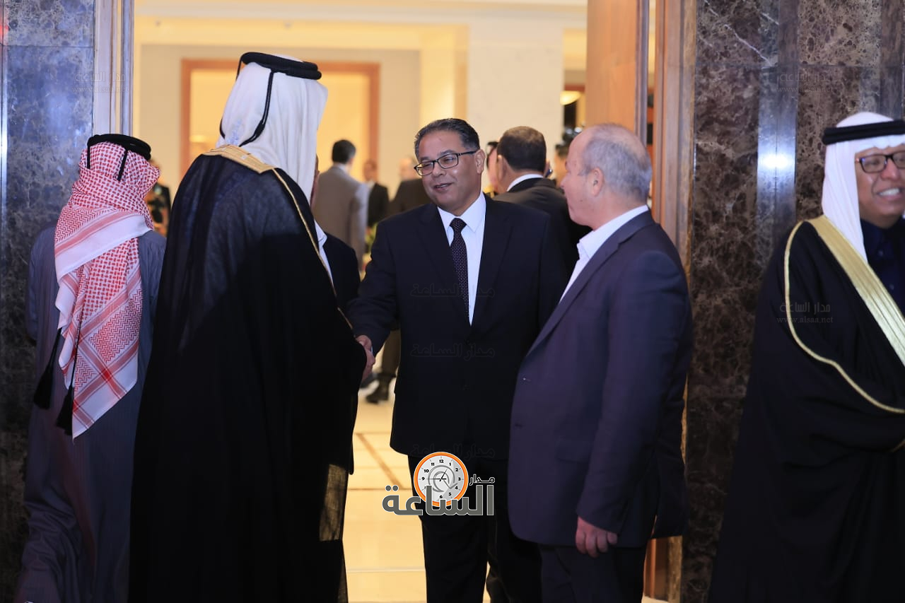 Madar Al-Saa Images 0.4260137983531507