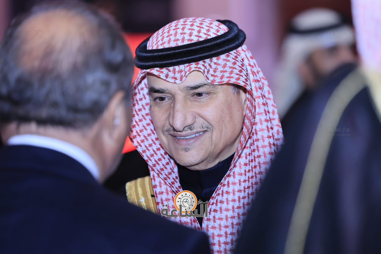 Madar Al-Saa Images 0.18438267674736641