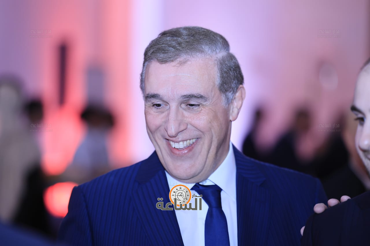 Madar Al-Saa Images 0.30147845271222407