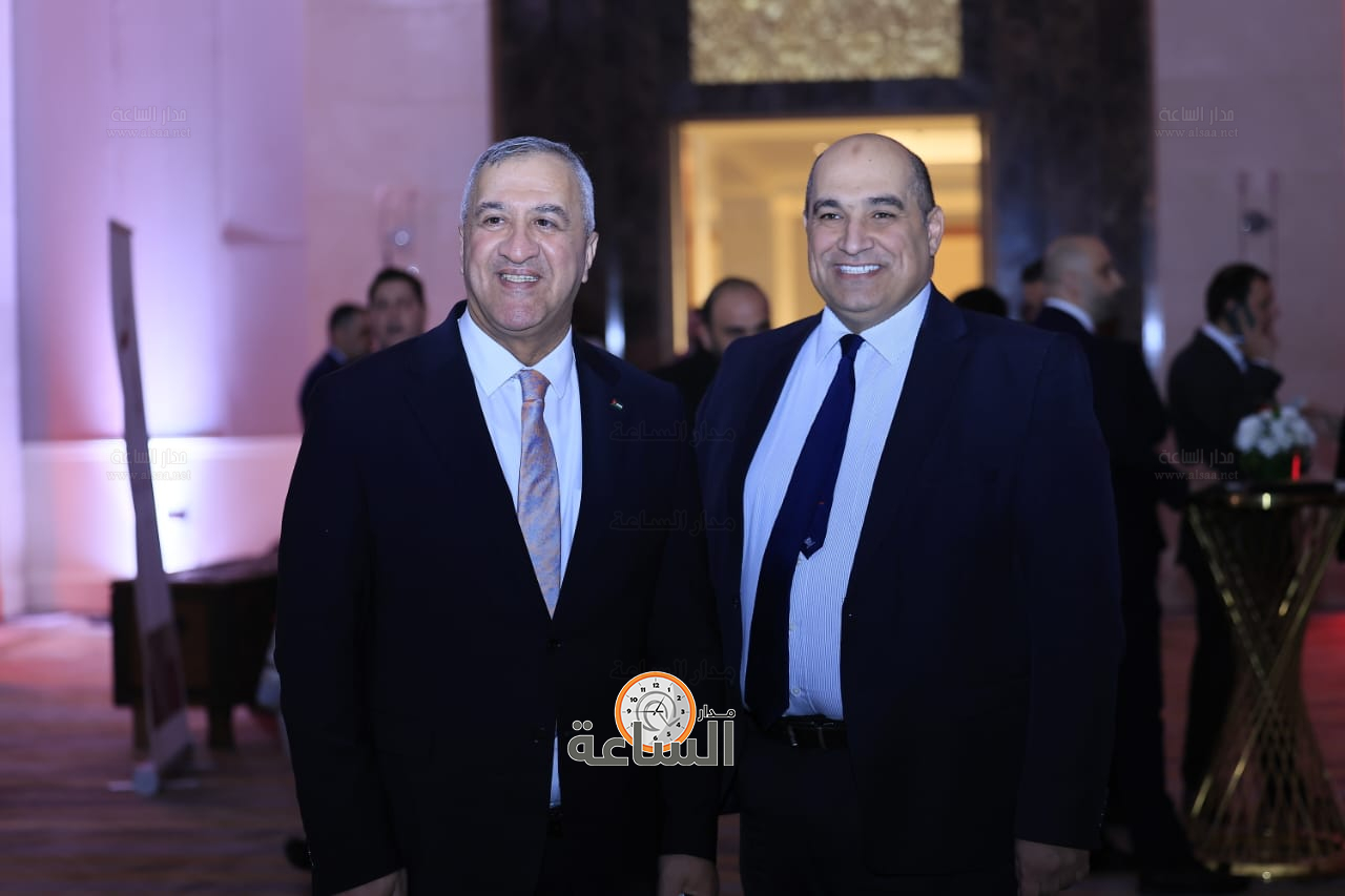 Madar Al-Saa Images 0.9153826599157704