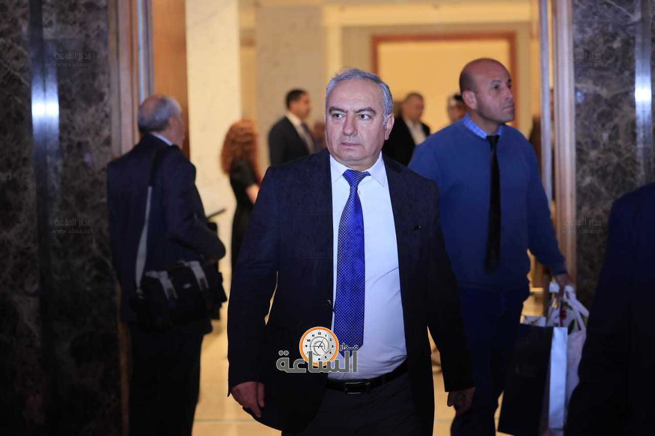 Madar Al-Saa Images 0.42529969440634374