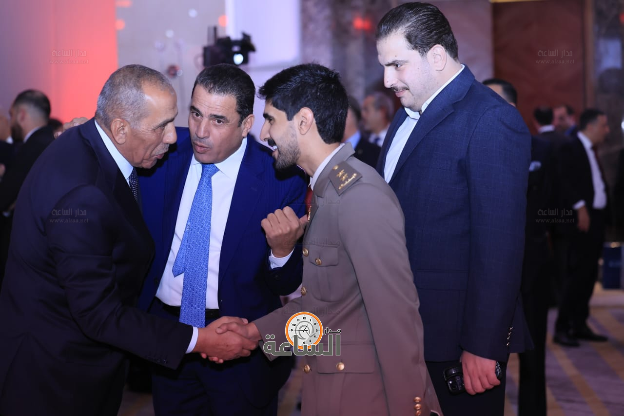 Madar Al-Saa Images 0.11307773302008572